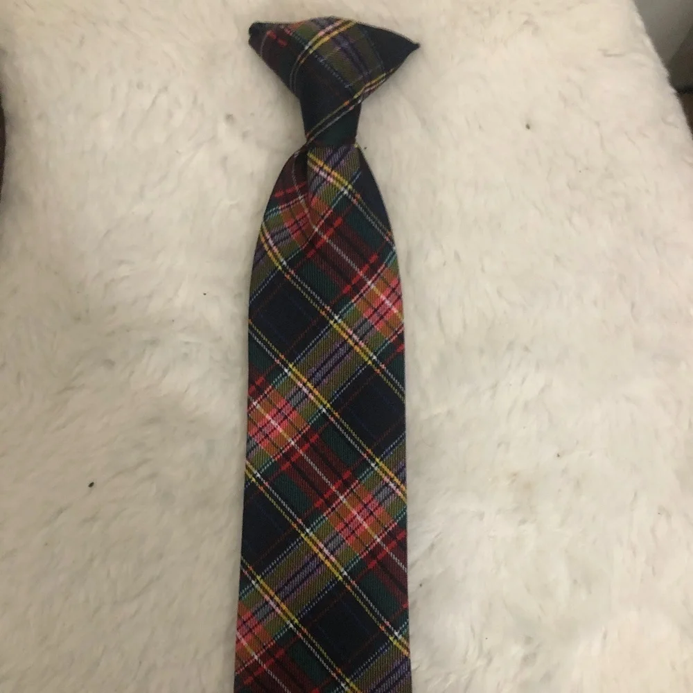 Boys Plaid Clip On Tie. Like New.
